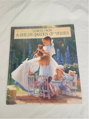 Girls Unbranded Kids Book Leaves From A Child's Garden of Verses Beige Green One
